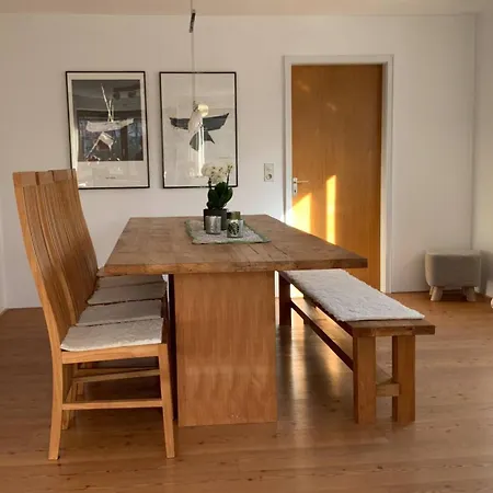 Helle Und Gemuetliche Apartament