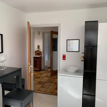 Helle Und Gemuetliche Apartament *